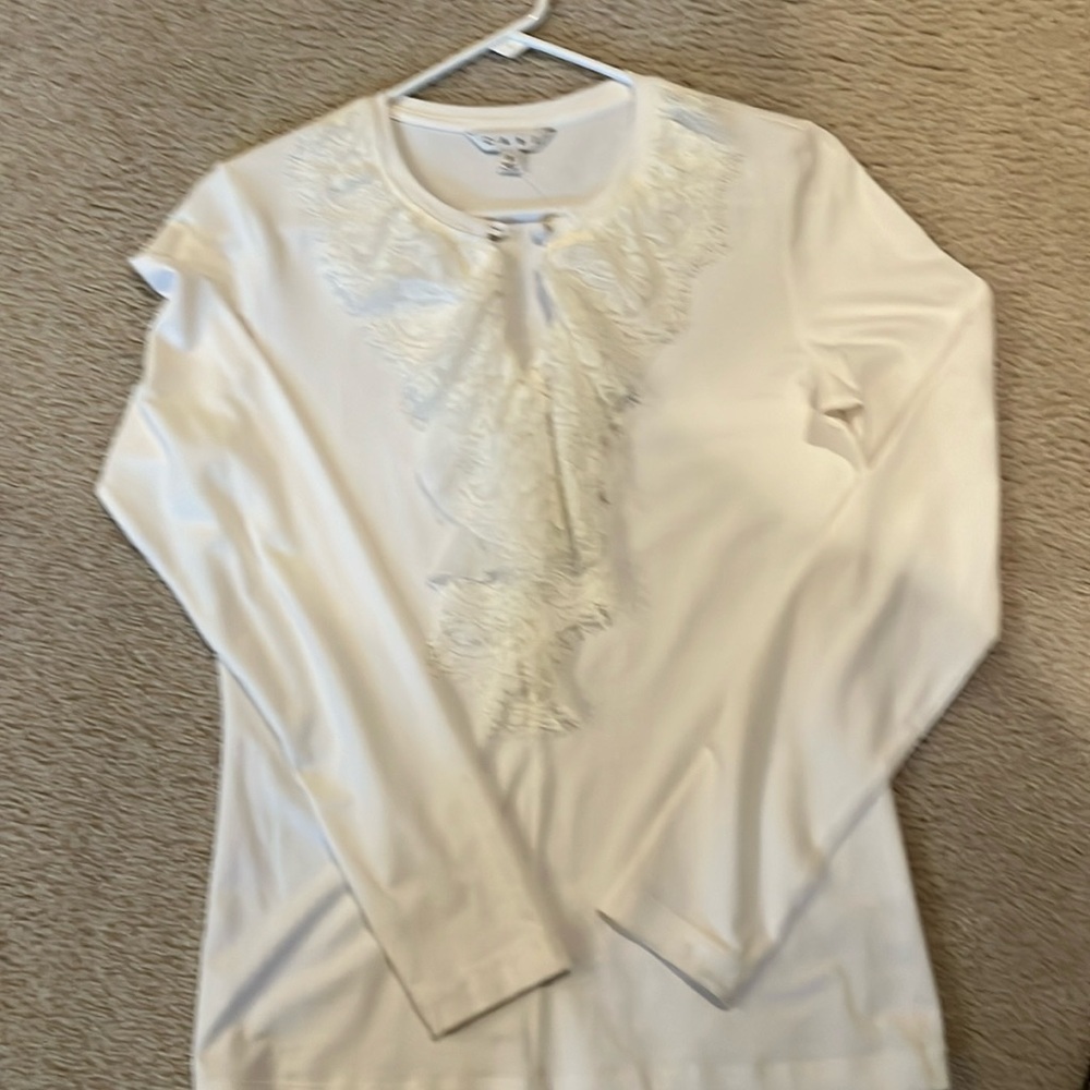 Cabi long sleeve top - brand new!